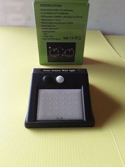 SOLAR POWERED SENSOR WALL LED