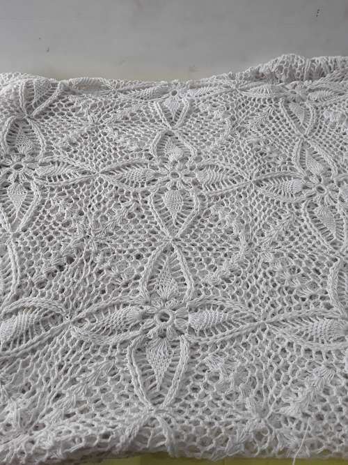 VINTAGE CROCHET TABLECLOTH (2,5M X 1,7M)