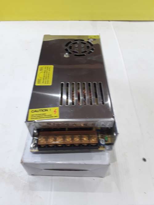 12V,20.5 AMPS CCTV POWER SUPPLY
