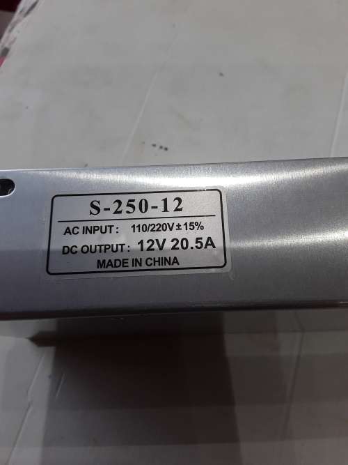 12V,20.5 AMPS CCTV POWER SUPPLY