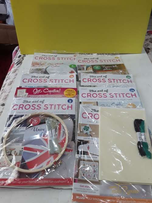 7 ISSUES OF CROSSTITCH PATTERNS INCL.CANVAS,COTTON HOOP ETC(22 PIECES)