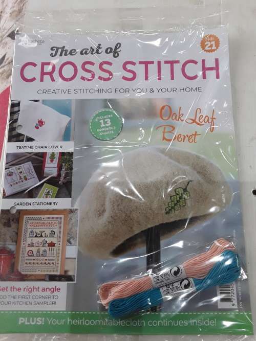 7 ISSUES OF CROSSTITCH PATTERNS INCL.CANVAS,COTTON HOOP ETC(22 PIECES)