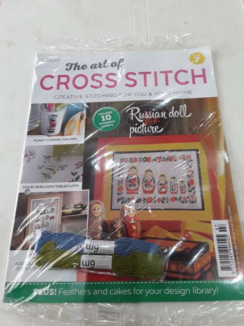 7 ISSUES OF CROSSTITCH PATTERNS INCL.CANVAS,COTTON HOOP ETC(22 PIECES)