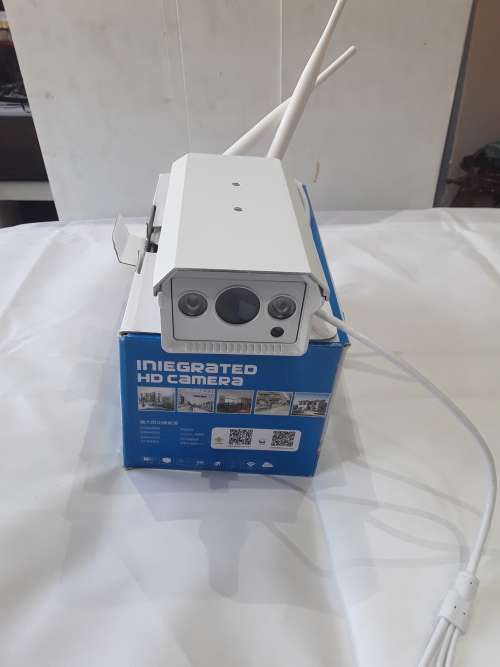 WIRELESS IP HD P2P CAMERA