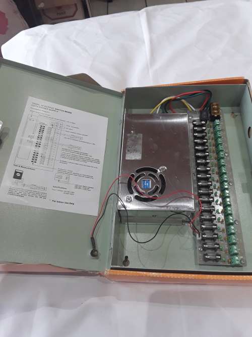 12 VDC,18 OUTPUT SWITCH MODE CCTV POWER SUPPLY