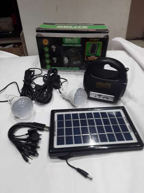 MULTIPURPOSE SOLAR LED LIGHTS WITH RADIO INCL.ALL ASSC. (LIGHTS,TORCH,RADIO & MOBILE CHARGER)