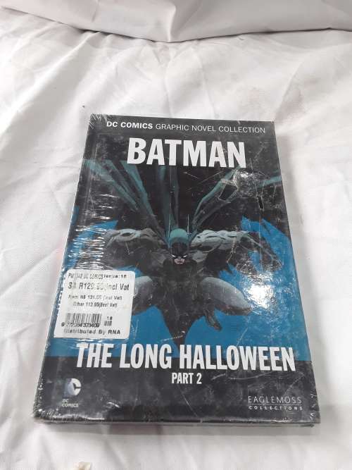 DC HARDCOVER COMIC BATMAN(THE LONG HALLOWEEN PART 2)