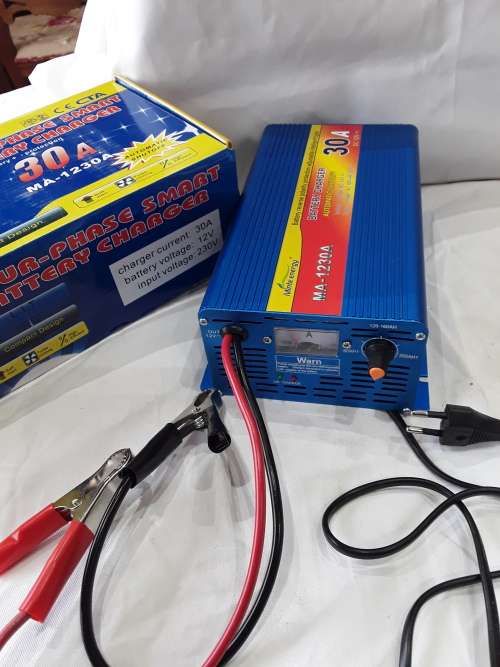 FOUR PHASE,30 AMPS BATTERY CHARGER ( AUTOMATIC SHUT-OFF)