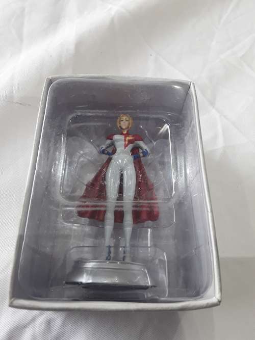 DC FIGURE POWER GIRL