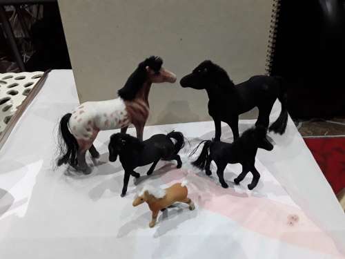 5 PIECE VELVET HORSE AND PONIES(ONE BID FOR ALL)