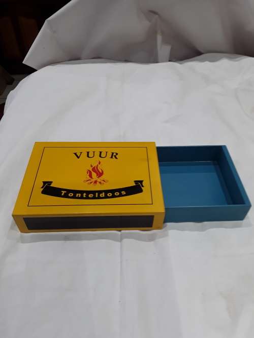 WOODEN MATCHBOX STORAGE CASE(23 X 16CM)