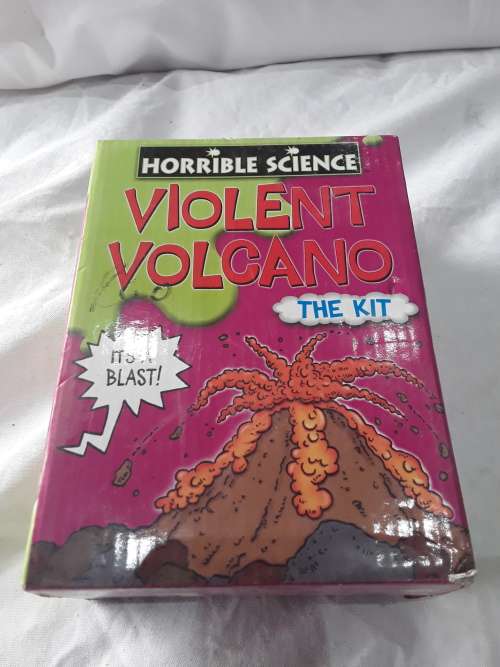 HOW TO MAKE A VOLCANO ERUPTION