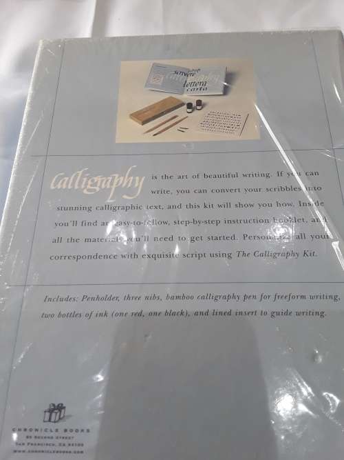 THE CALLIGRAPHY KIT(GEORGE THOMSON)
