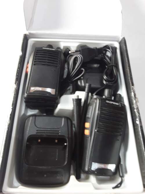 PORTABLE TWO WAY RADIO