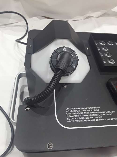 DF-FIY LIGHT UP REMOTE CONTROLLED FOG MACHINE