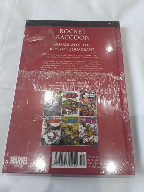 MARVEL SUPEHEROES HARDCOVER COMIC (ROCKET RACOON)