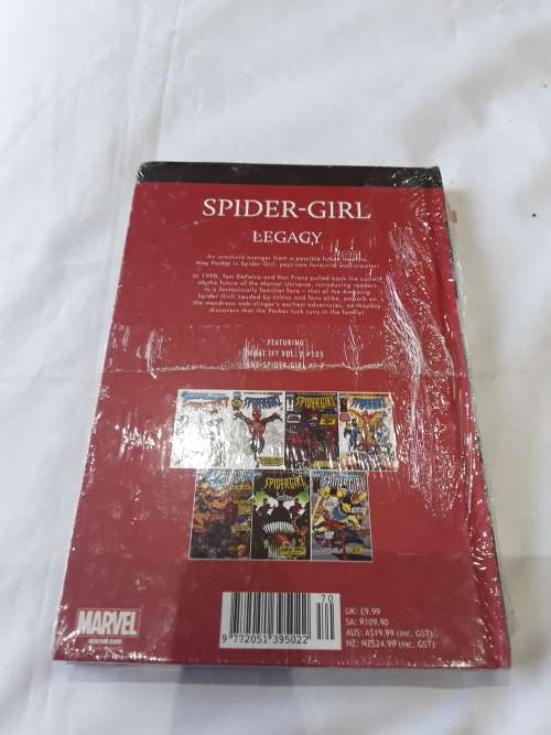 MARVEL SUPERHEROES HARDCOVER COMIC (SPIDER-GIRL)
