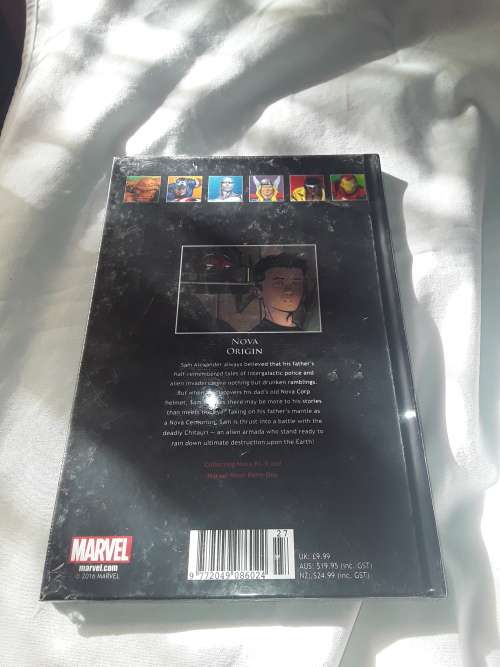 MARVEL HARDCOVER COMIC (NOVA)ORIGIN
