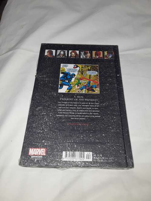 MARVEL HARDCOVER COMIC (X-MEN)TWILIGHT OF THE MUTANTS