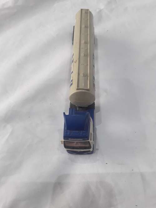 VINTAGE MOBIL TRUCK & TRAILET