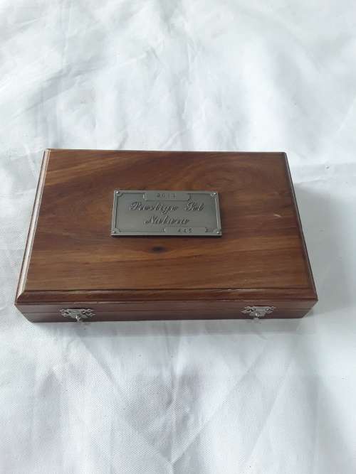 WOODEN COIN BOX FOR PRESTIGE SET(TAKES 4 COINS)MINT CONDITION