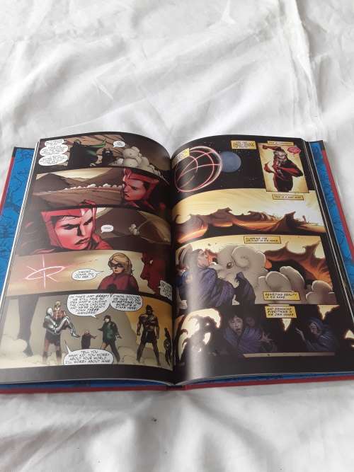 MARVEL HARDCOVER COMIC (HANK PYM)