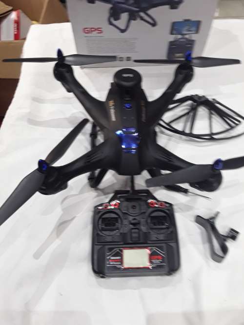 REMOTE CONTROLLED GPS FOLLOWER WIFI QUADCOPTER