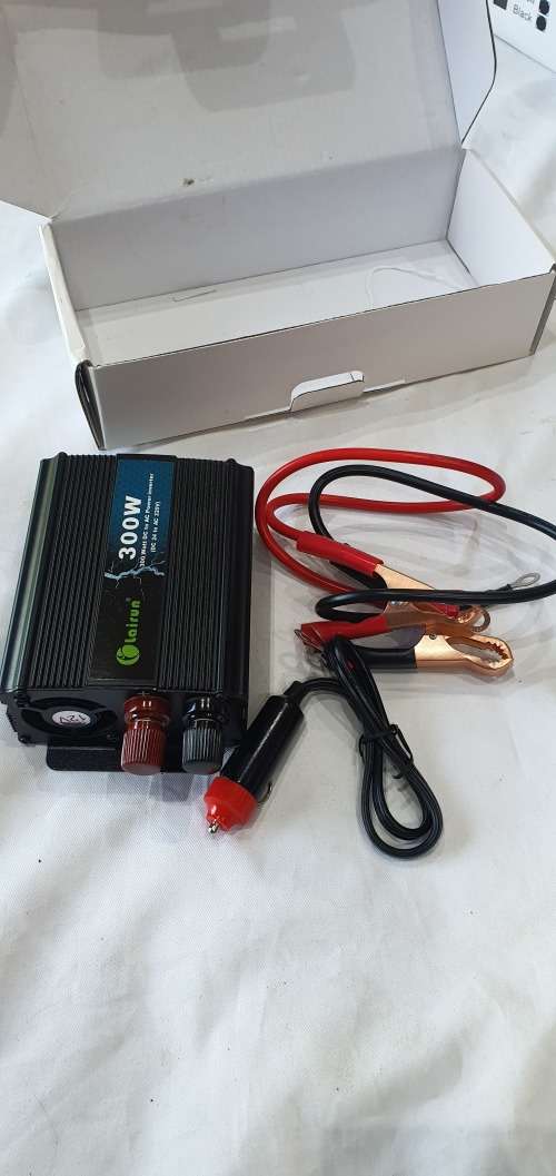 300 W POWER INVERTER(AC-DC)