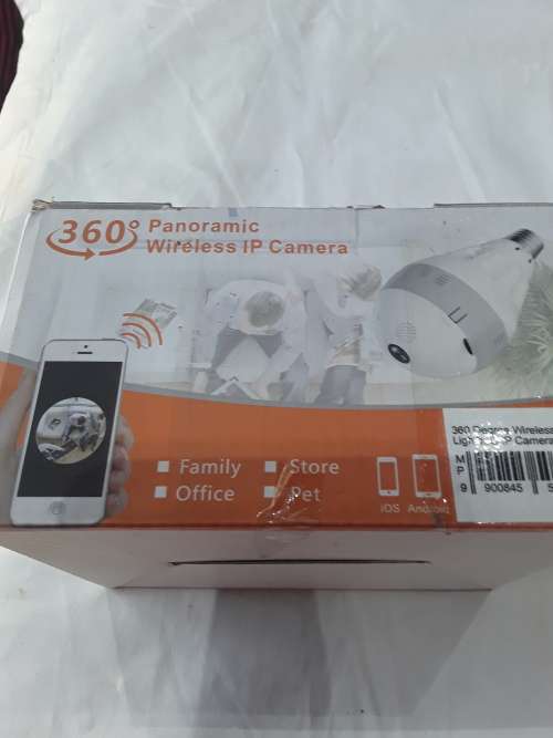 360 DEGREES PANAROMIC WIRELESS LIGHTBULB IP CAMERA