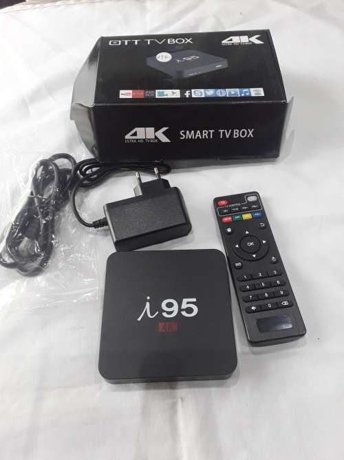 REMOTE CONTROLLED 4X ULTRA HD TV BOX