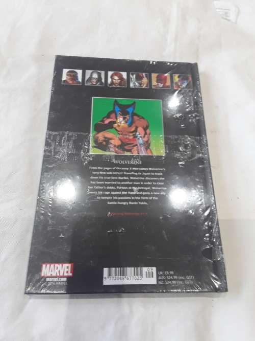 MARVEL SUPERHEROES HARDCOVER COMIC (WOLVERINE)IMMEDIATE DELIVERY