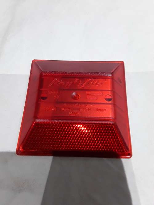 RAYOLITE REFLECTOR/CAT EYES-IMMEDIATE DELIVERY