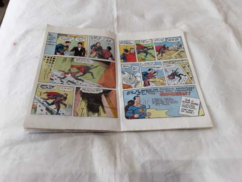 DC PAPERBACK ACTION COMIC(JUNE 1938)EAGLEMOSS COLLECTION
