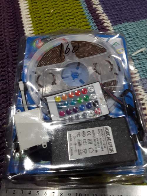 REMOTE CONTROLLED LED STRIP LIGHT SET