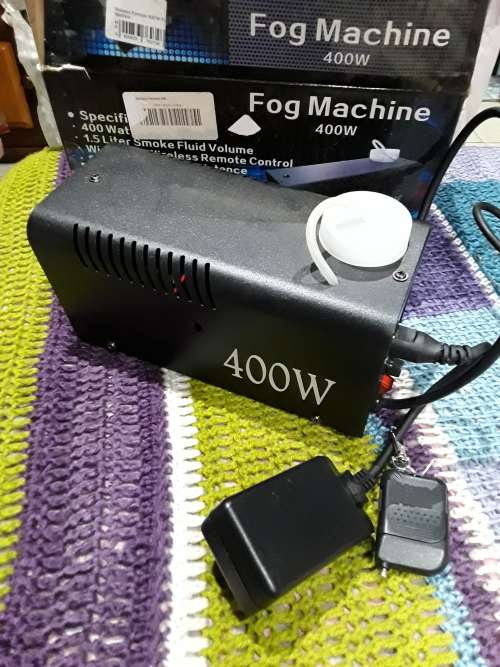 400 WATTS REMOTE CONTROLLED FOG MACHINE