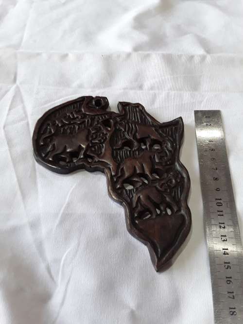 WOODEN BIG 5 AFRICA MAP(WALL HANGING)