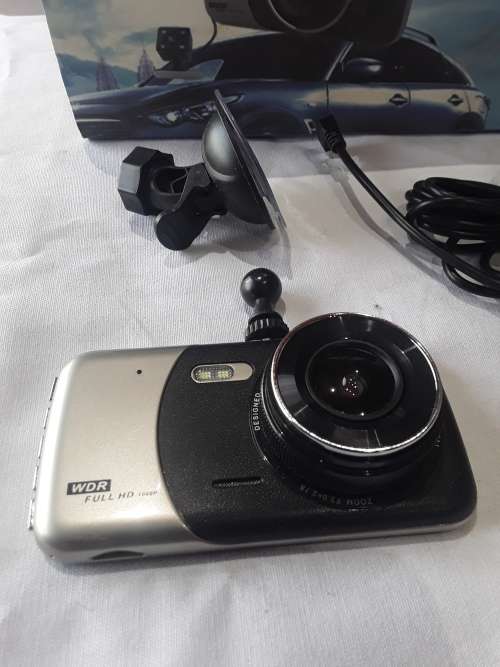 FULL HD CAR DASH CAMERA