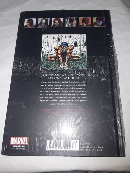 MARVEL SUPERHEROES HARDCOVER COMIC (SPIDERMAN)
