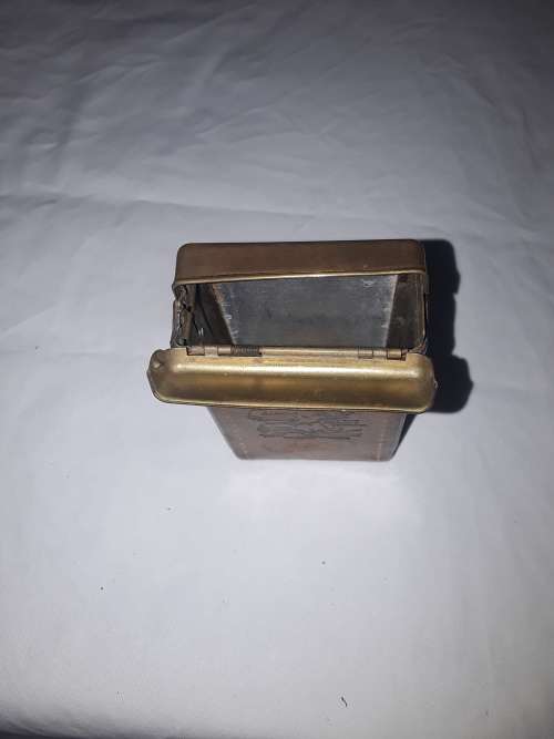 VINTAGE LEATHER WELLINGTON CIGARETTE CASE