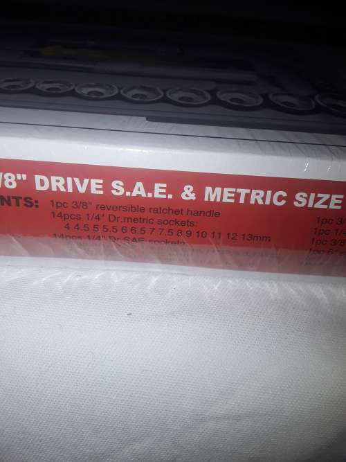 40 PIECE COMBINATION SOCKET WRENCH SET(AIWA BEST QUALITY)