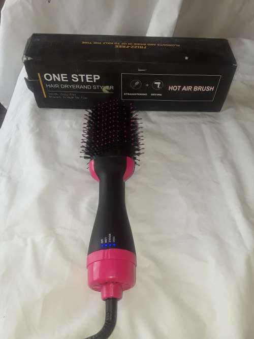ONE STEP HOT AIR BRUSH(STRAIGHTENING AND DRYING)