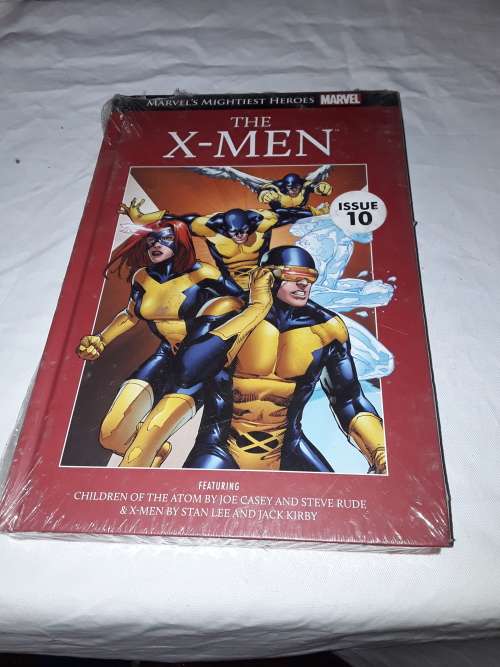 MARVEL SUPERHEROES HARDCOVER COMIC (THE X -MEN)