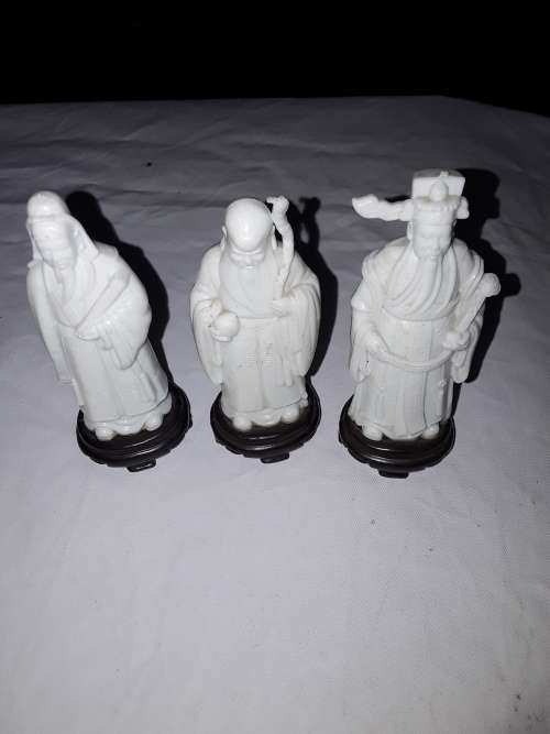 SET OF 3 CHINESE FIGURE