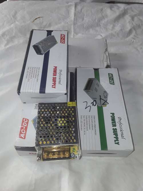 5×  CCTV POWER SUPPLIES(ONE BID FOR ALL)