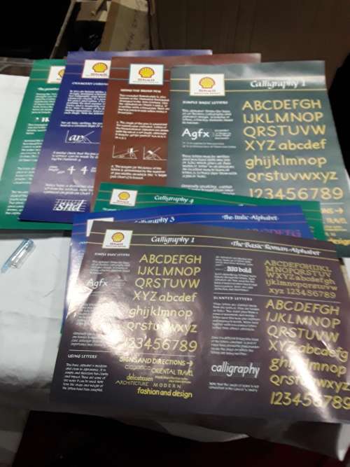 CALLIGRAPHY SET INCLUDES 14 BOOKS ON CALLIGRAPHY PLUS SHELL EDUCATIONAL CALLIGRAPHY CHARTS