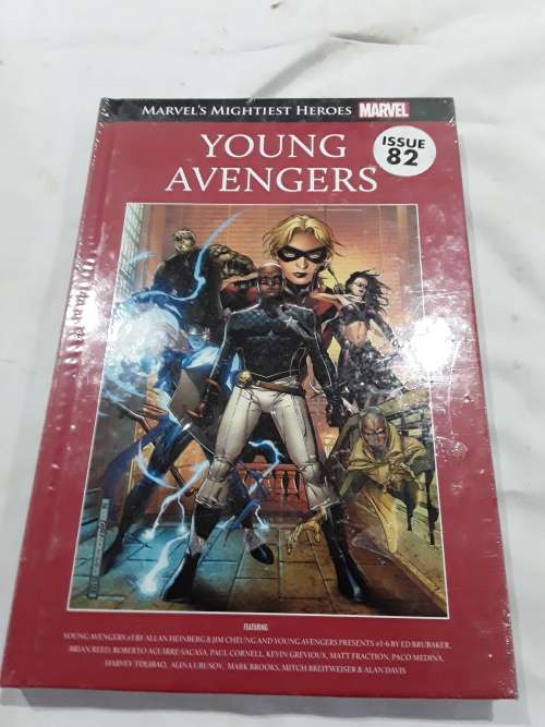 MARVEL SUPERHEROES HARDCOVER COMIC (YOUNG AVENGERS)