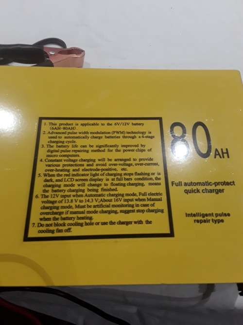 FULLY AUTOMATIC BATTERY CHARGER(MICROCOMPUTER CHIP)