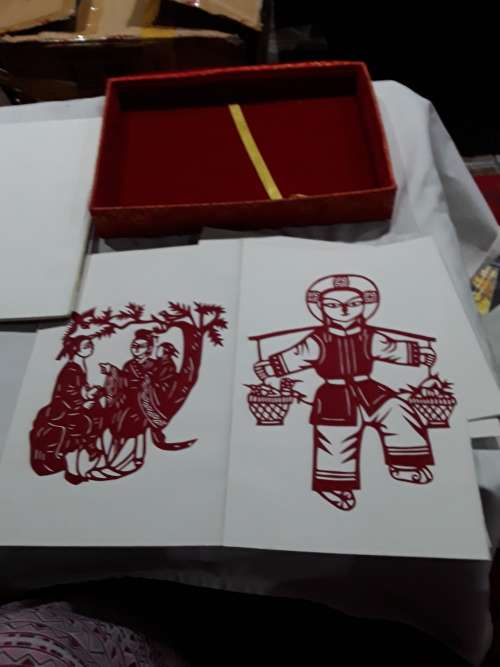 CHINESE PAPER CUTTING ART
