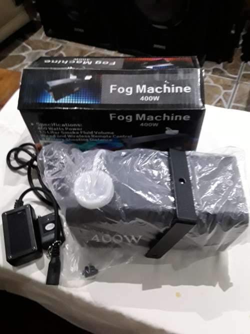 400 WATTS REMOTE CONTROLLED FOG MACHINE