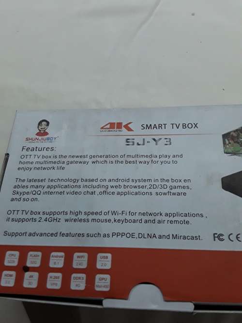 4 K REMOTE CONTROLLED TV BOX